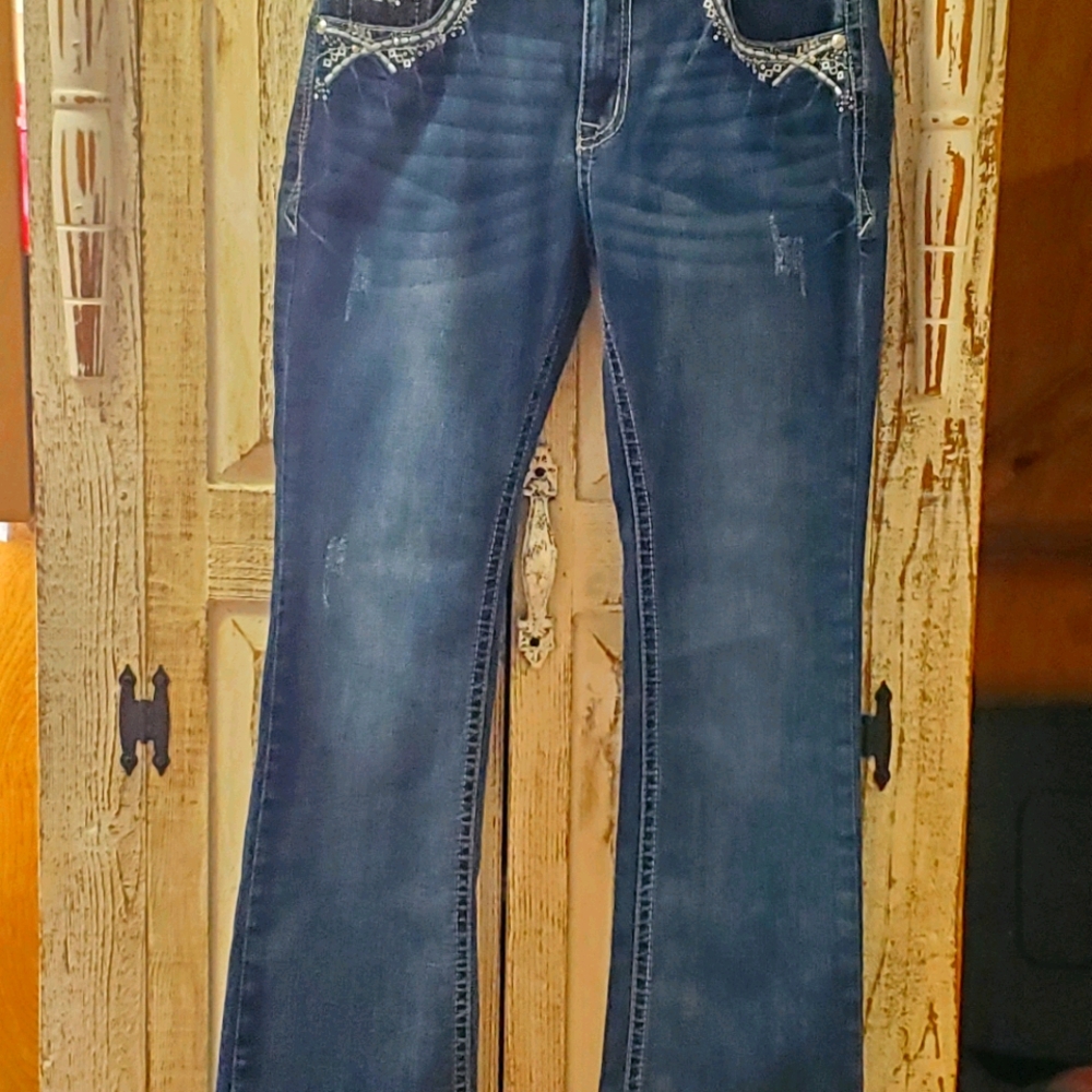 Jeans - Picture 1 of 2